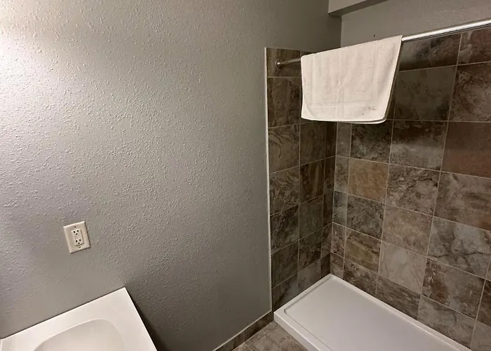 Budget Hotel 2*